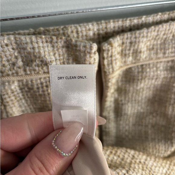 NWT Banana Republic Women's Beige Pencil Skirt - Picture 10 of 10